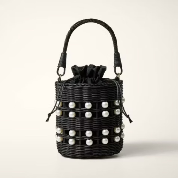 Polybagged Kate Spade x Target Pearl Basket Bucket Bag in Black, NWT - Picture 1 of 5